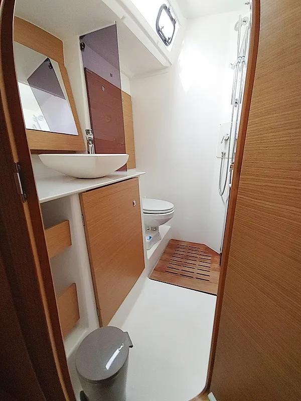 Head on My Way, a Dufour Exclusive 56 sailboat at Općina Rogoznica, Croatia