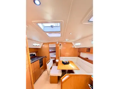 Salon of Paola, a Bavaria 40 Cruiser sailboat at Kavala, Greece