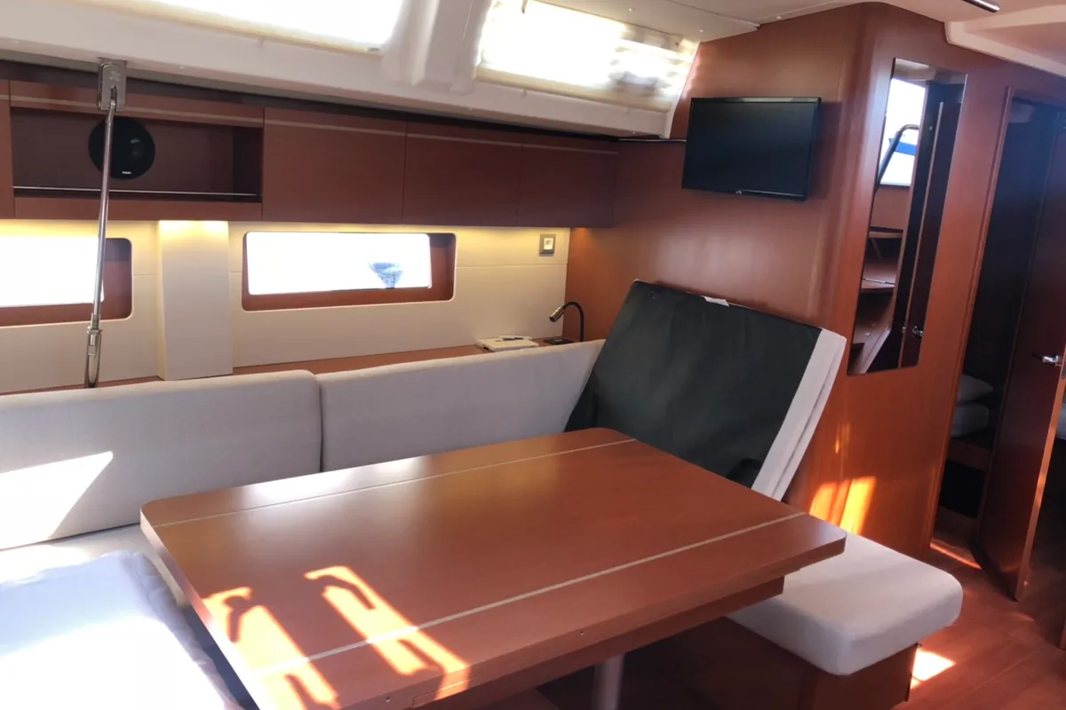 Salon of Marea, a Beneteau Oceanis 51.1 sailboat at Medulin, Croatia