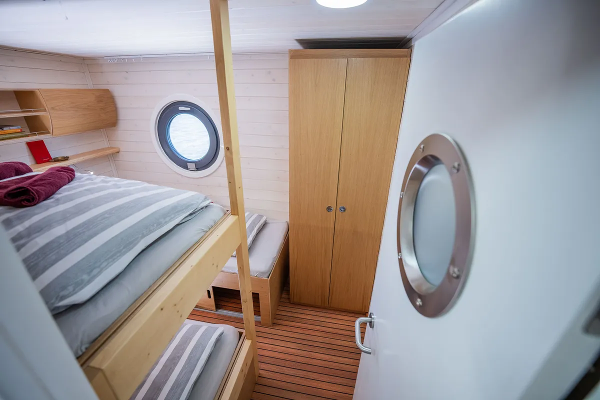 Cabin on Ariella, a Woma D13 motorboat at Fürstenberg/Havel, Germany