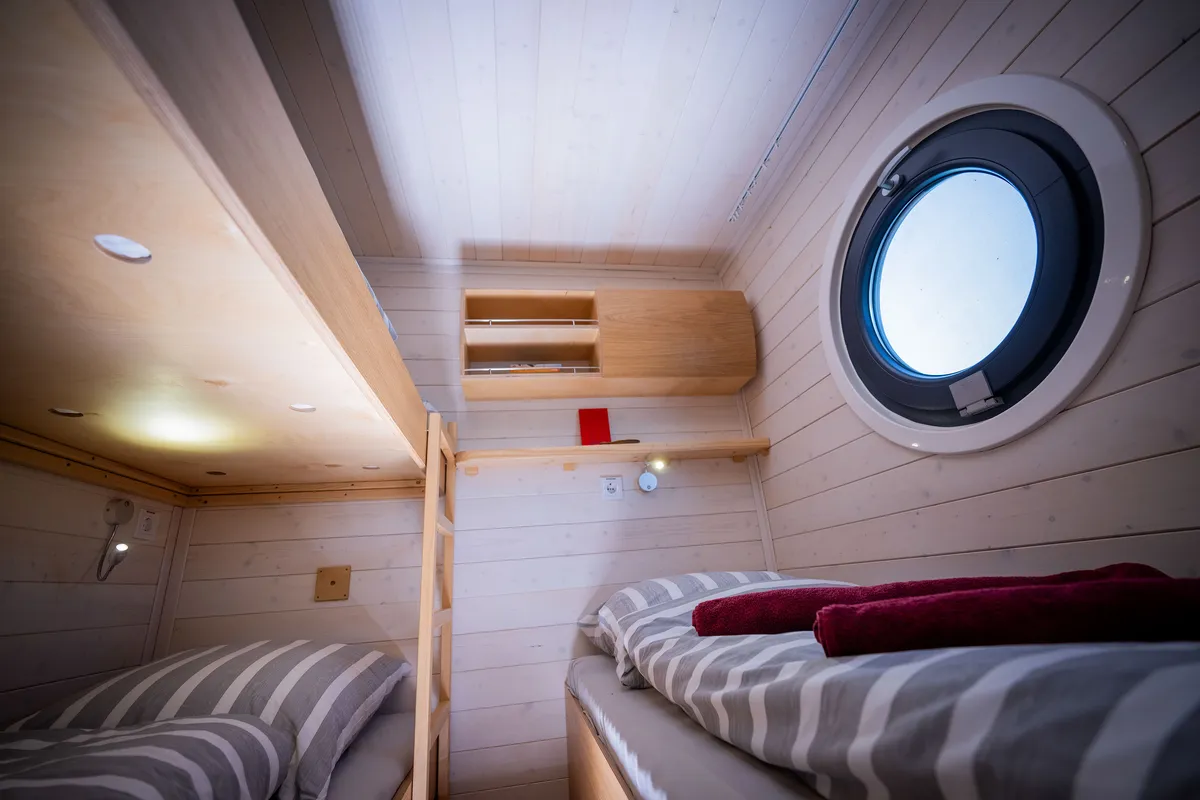 Cabin on Ariella, a Woma D13 motorboat at Fürstenberg/Havel, Germany