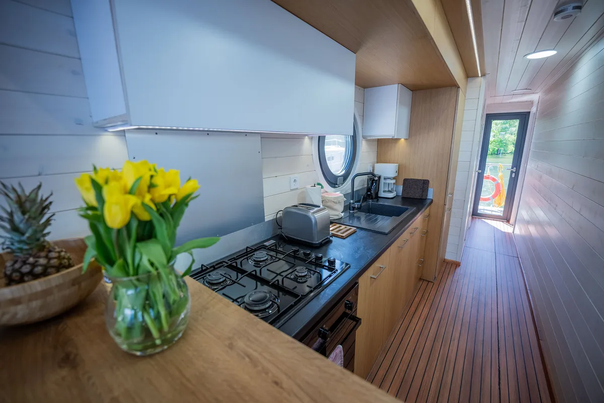 Galley of Ariella, a Woma D13 motorboat at Fürstenberg/Havel, Germany