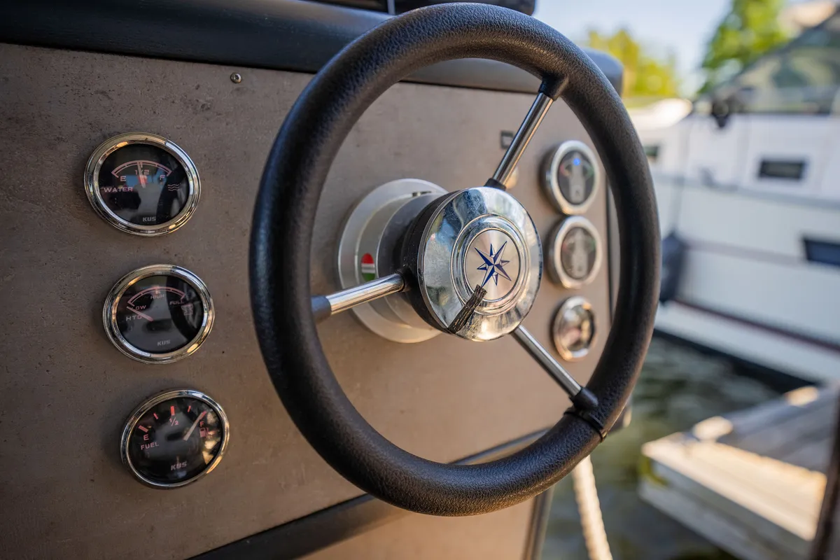 Cockpit of Ariella, a Woma D13 motorboat at Fürstenberg/Havel, Germany