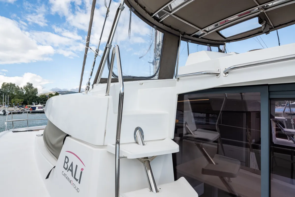 Theros, a Bali 4.1 catamaran at Municipal Unit of Lefkada, Greece