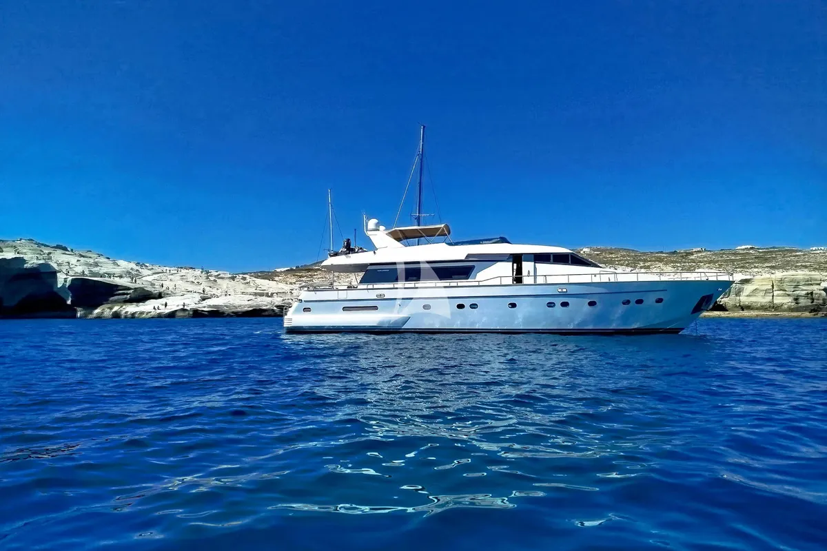 Exterior view of Mamma's, a San Lorenzo SL 82 motor yacht at Athens, Greece