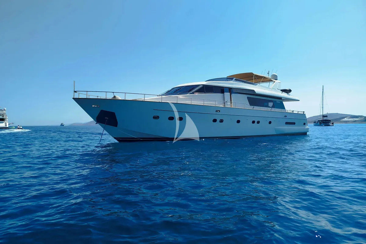 Exterior view of Mamma's, a San Lorenzo SL 82 motor yacht at Athens, Greece