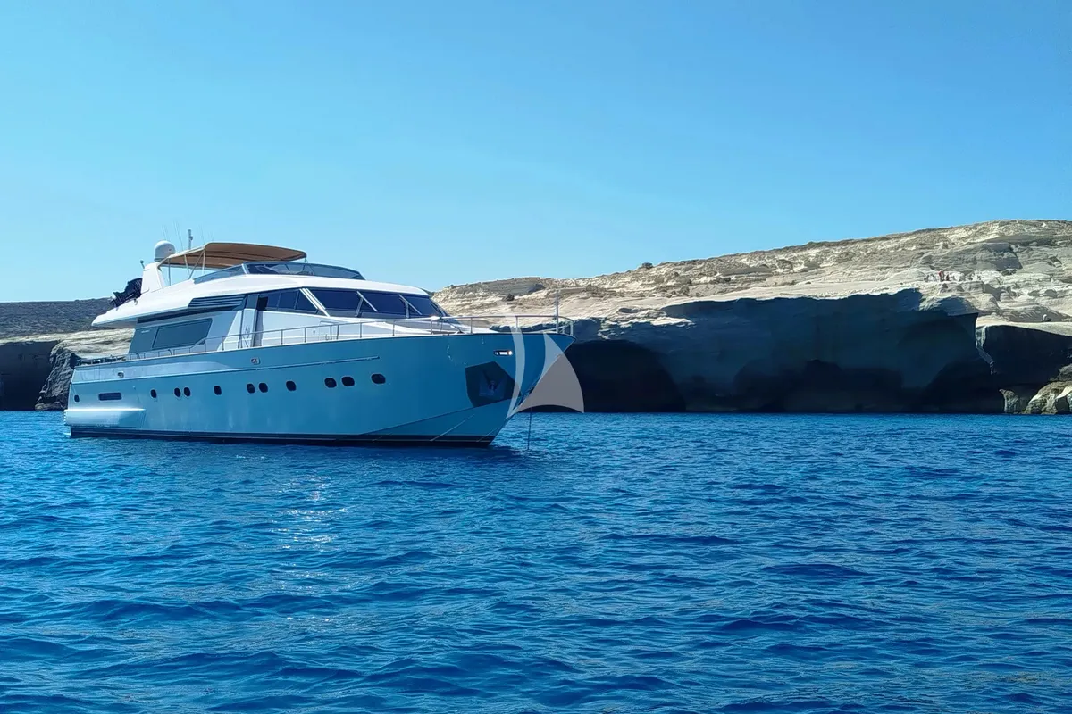 Exterior view of Mamma's, a San Lorenzo SL 82 motor yacht at Athens, Greece
