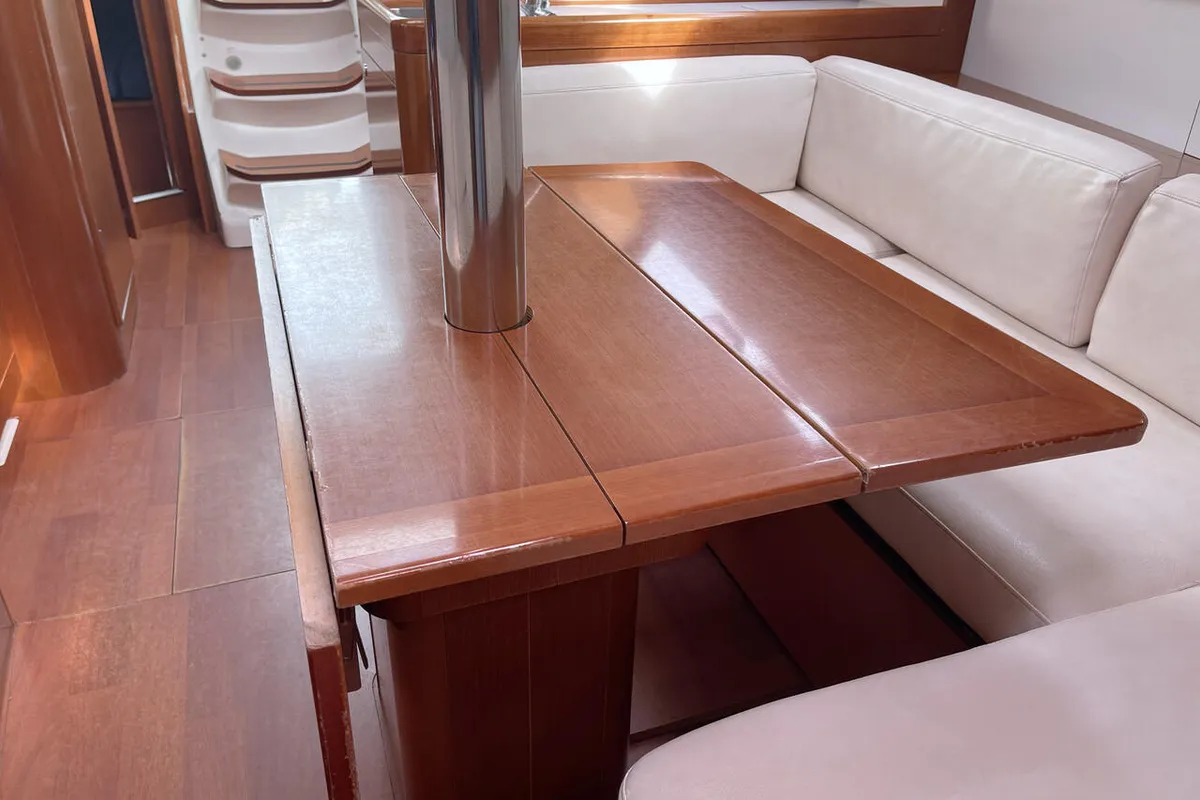 Salon of White Horse, a Beneteau Oceanis 37 sailboat at Flensburg, Germany
