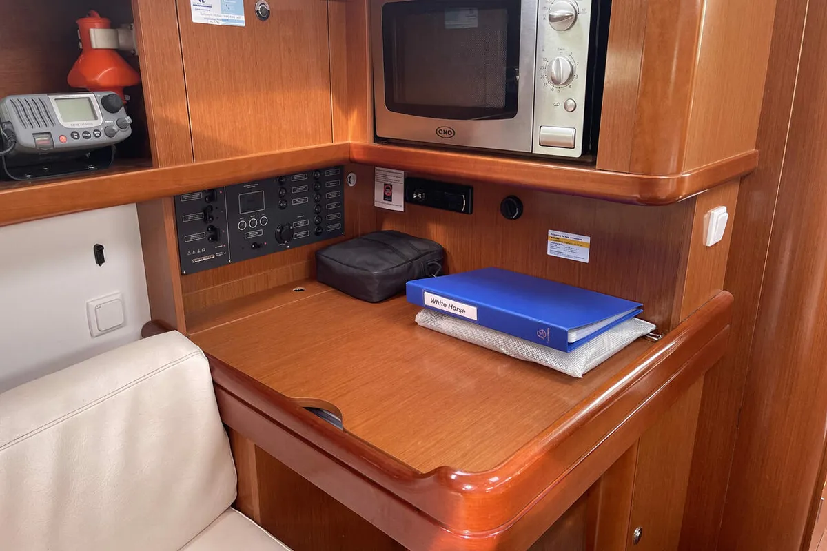Salon of White Horse, a Beneteau Oceanis 37 sailboat at Flensburg, Germany