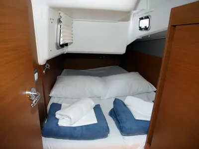 Cabin on Deba, a Jeanneau Sun Odyssey 410 sailboat at Grad Pula, Croatia