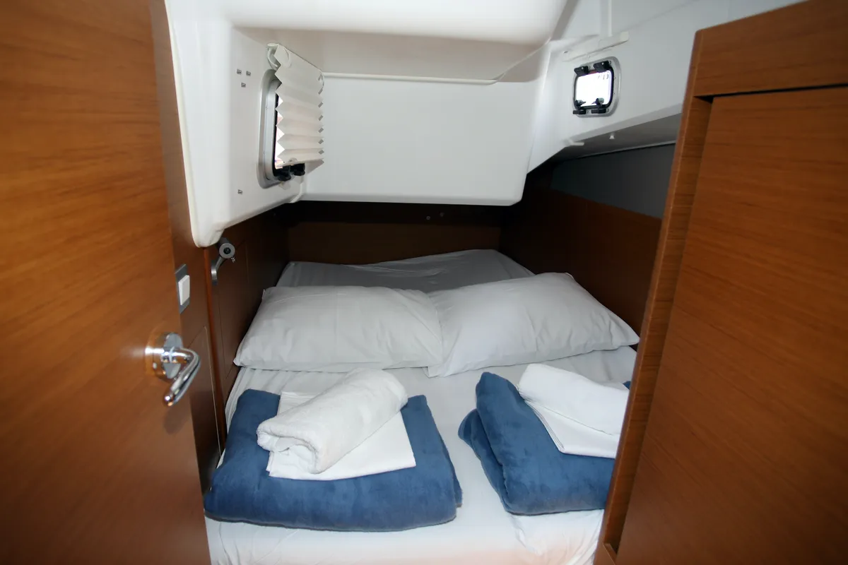 Cabin on Deba, a Jeanneau Sun Odyssey 410 sailboat at Grad Pula, Croatia