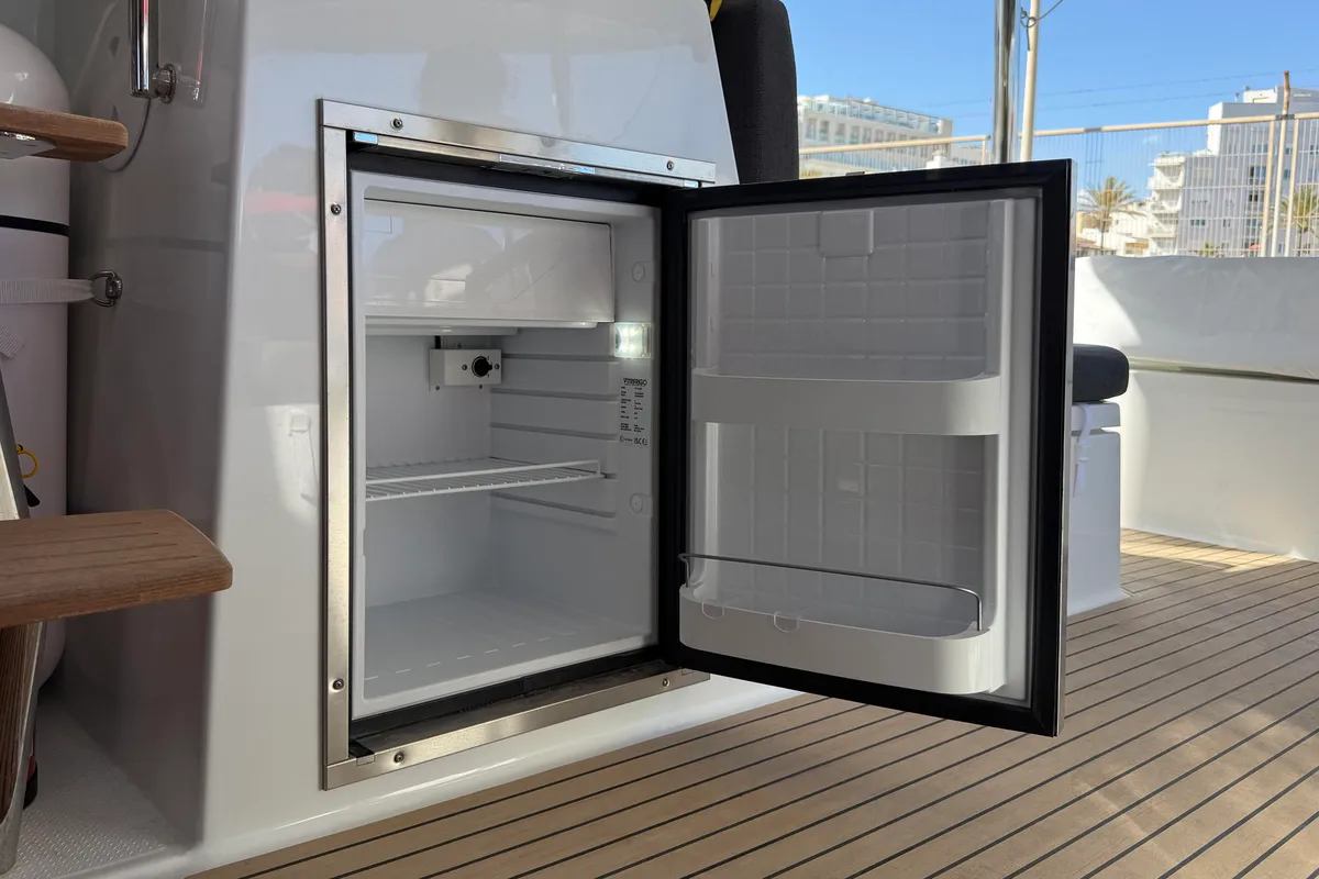 Yara, a Fountaine Pajot Elba 45 catamaran at Palma de Mallorca, Spain
