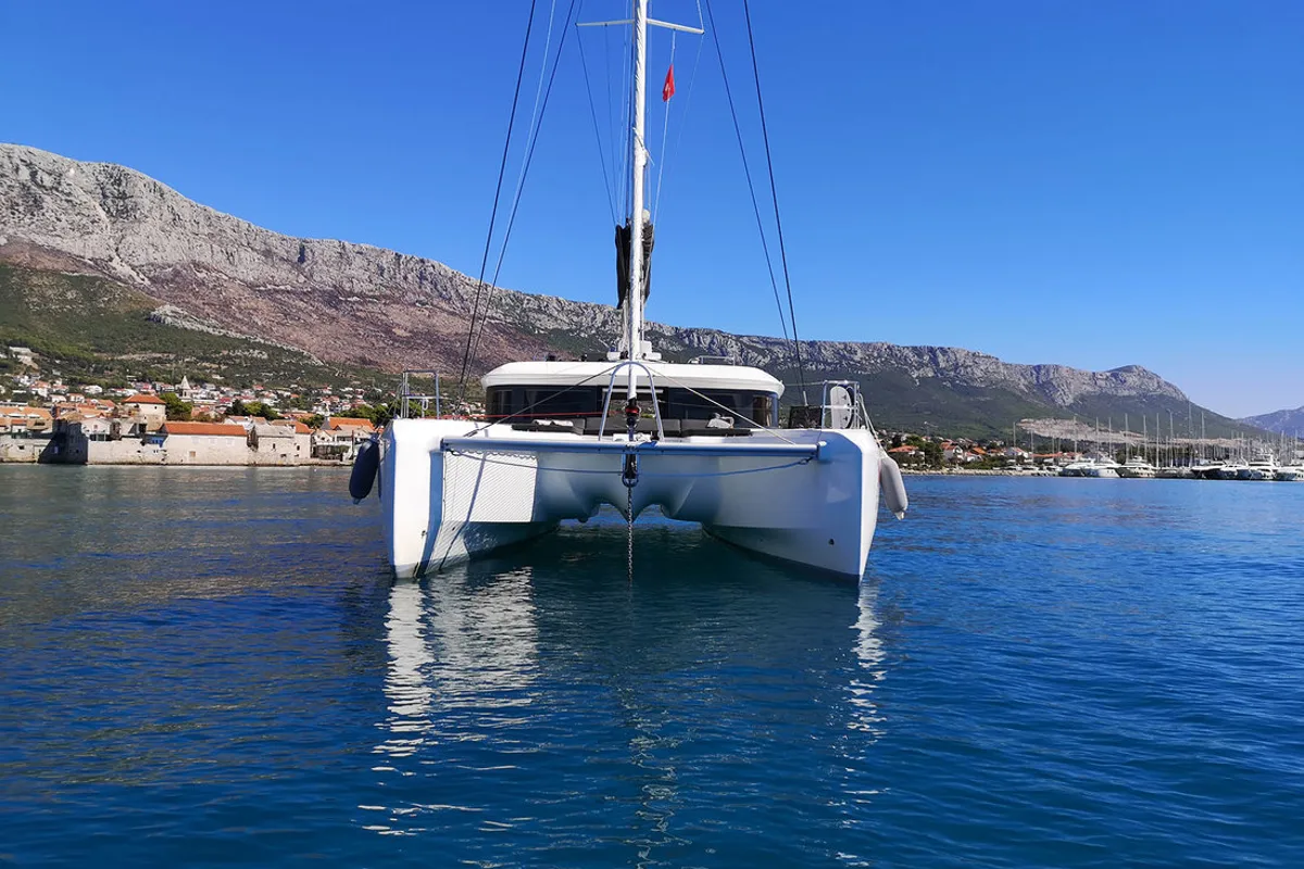 Exterior view of Adriatic Leopard, a Lagoon 50 catamaran at Grad Kaštela, Croatia