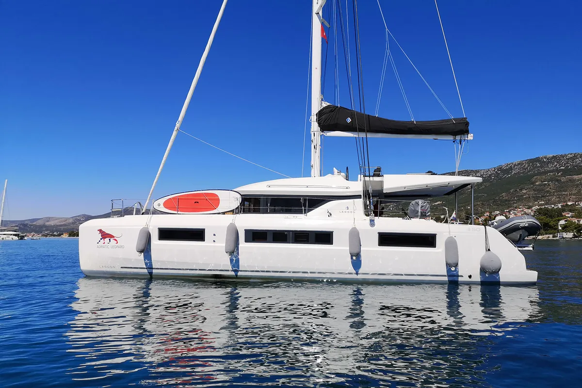 Exterior view of Adriatic Leopard, a Lagoon 50 catamaran at Grad Kaštela, Croatia