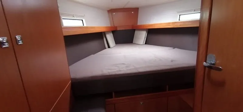 Cabin on Angelina, a Bavaria Cruiser 41 sailboat at Fethiye, Turkey