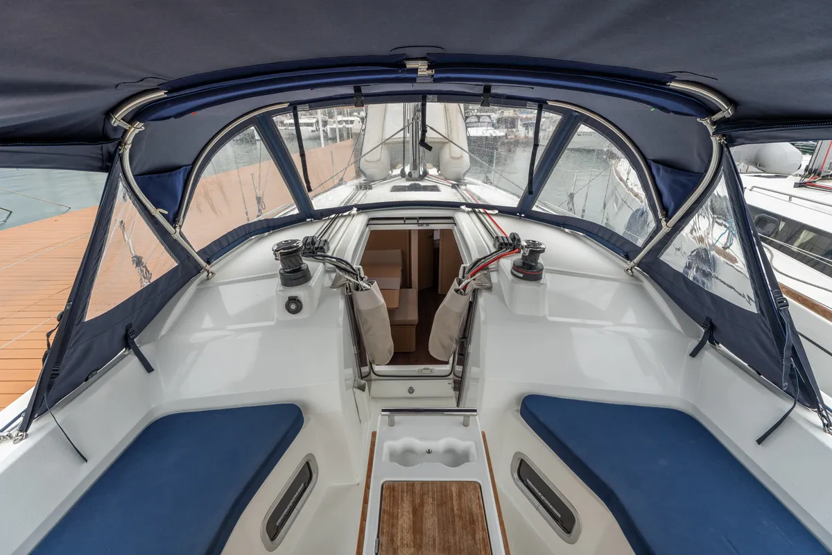 Deck of Scilla - Comfort line, a Beneteau Oceanis 37.1 sailboat at Salerno, Italy