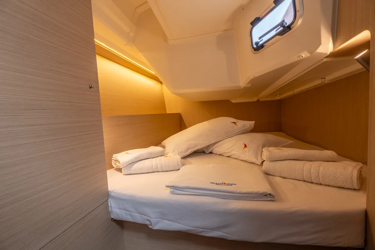 Cabin on Scilla - Comfort line, a Beneteau Oceanis 37.1 sailboat at Salerno, Italy