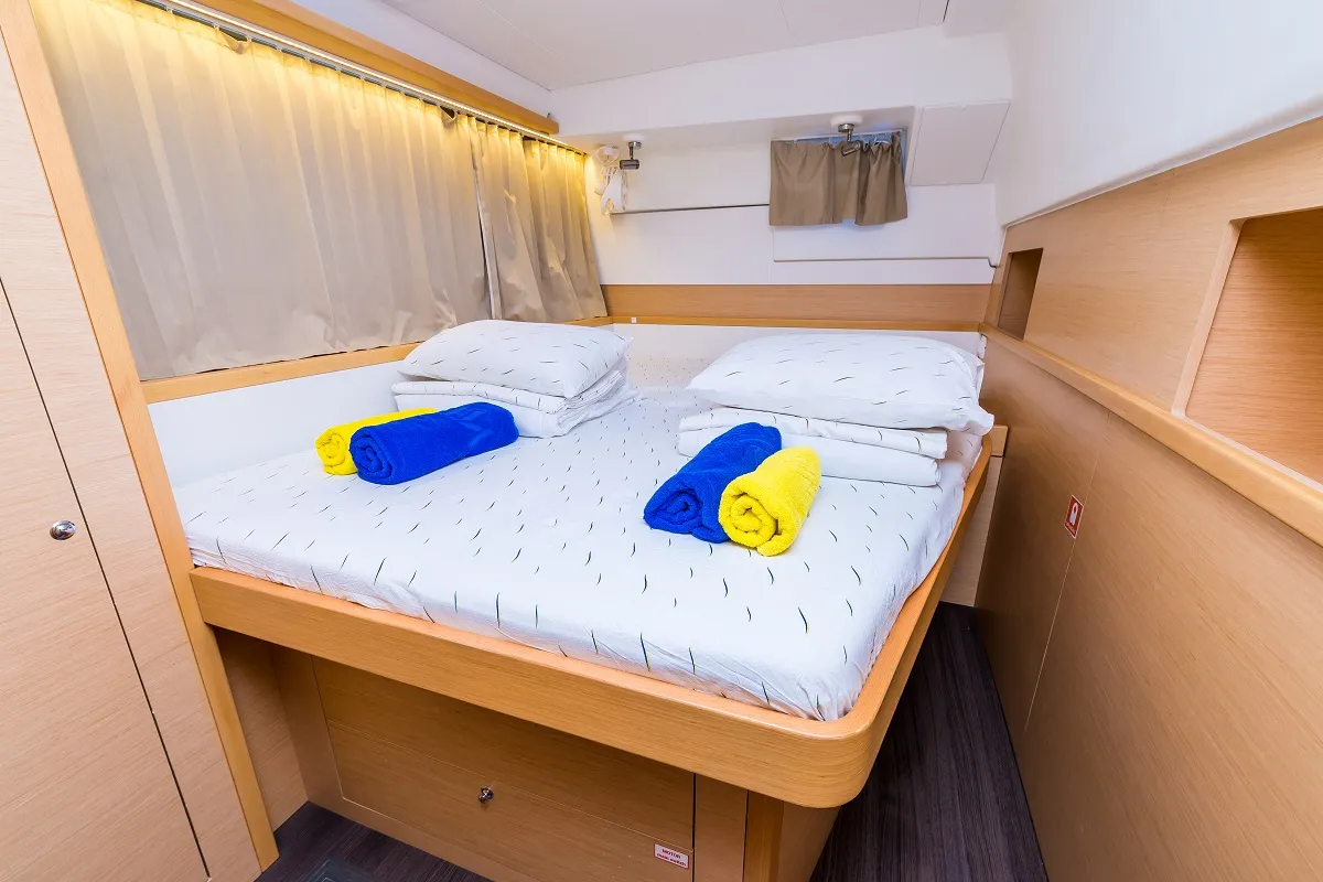 Cabin on Summertime, a Lagoon 400 S2 catamaran at Split, Croatia
