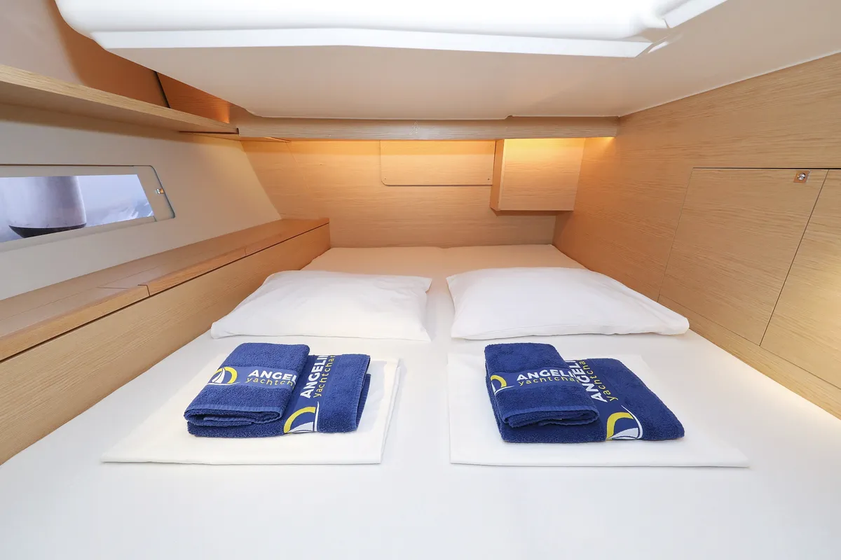 Cabin on Stargate, a Dufour 470 sailboat at Općina Sukošan, Croatia