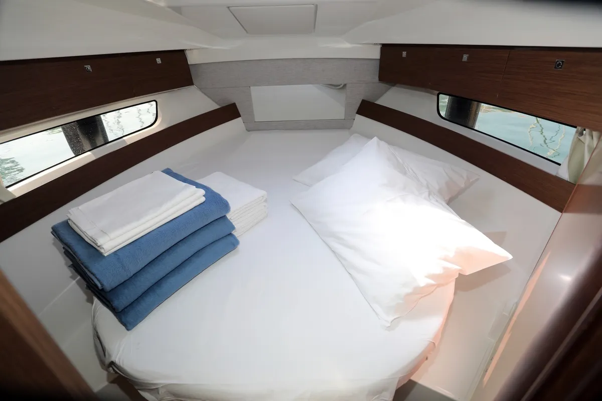 Cabin on Wind, a Jeanneau Merry Fisher 895 motorboat at Dubrovnik, Croatia