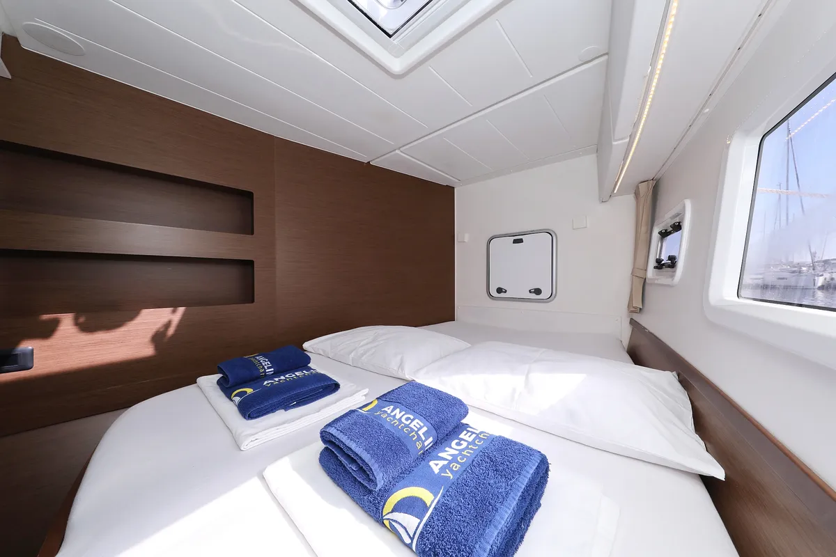 Cabin on Media Luna, a Lagoon 42 catamaran at Općina Sukošan, Croatia