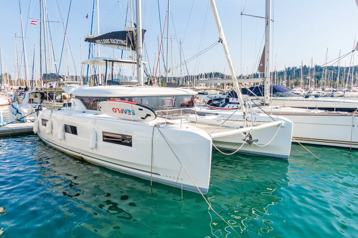 Exterior view of Enjoy, a Lagoon 46 catamaran at Kontokali, Greece