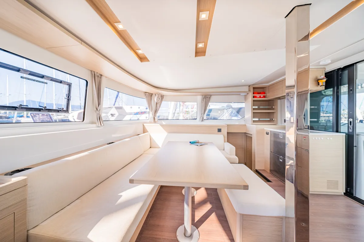 Salon of Enjoy, a Lagoon 46 catamaran at Kontokali, Greece