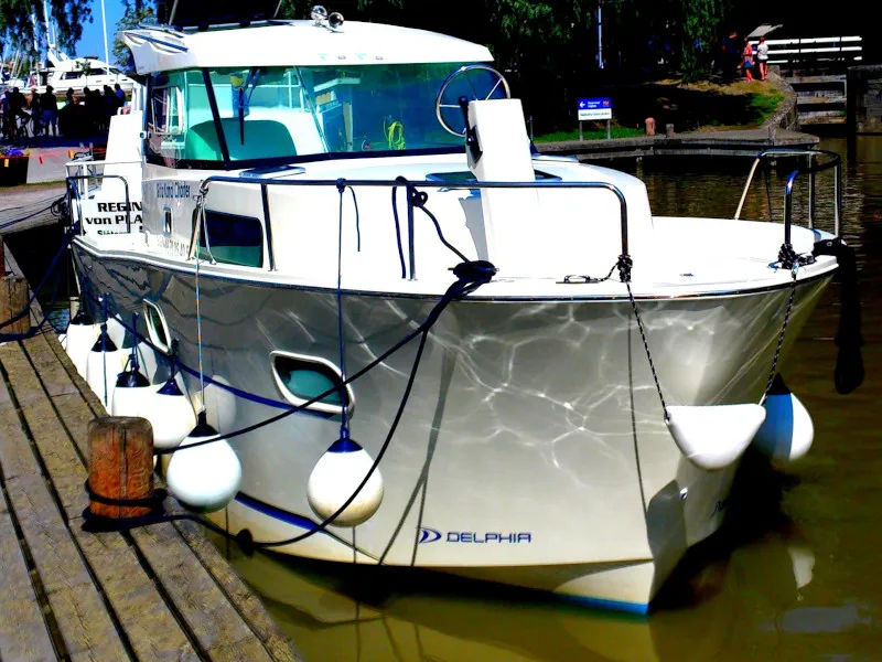 Exterior view of Linnea, a Delphia Escape 800 motorboat at Motala, Sweden
