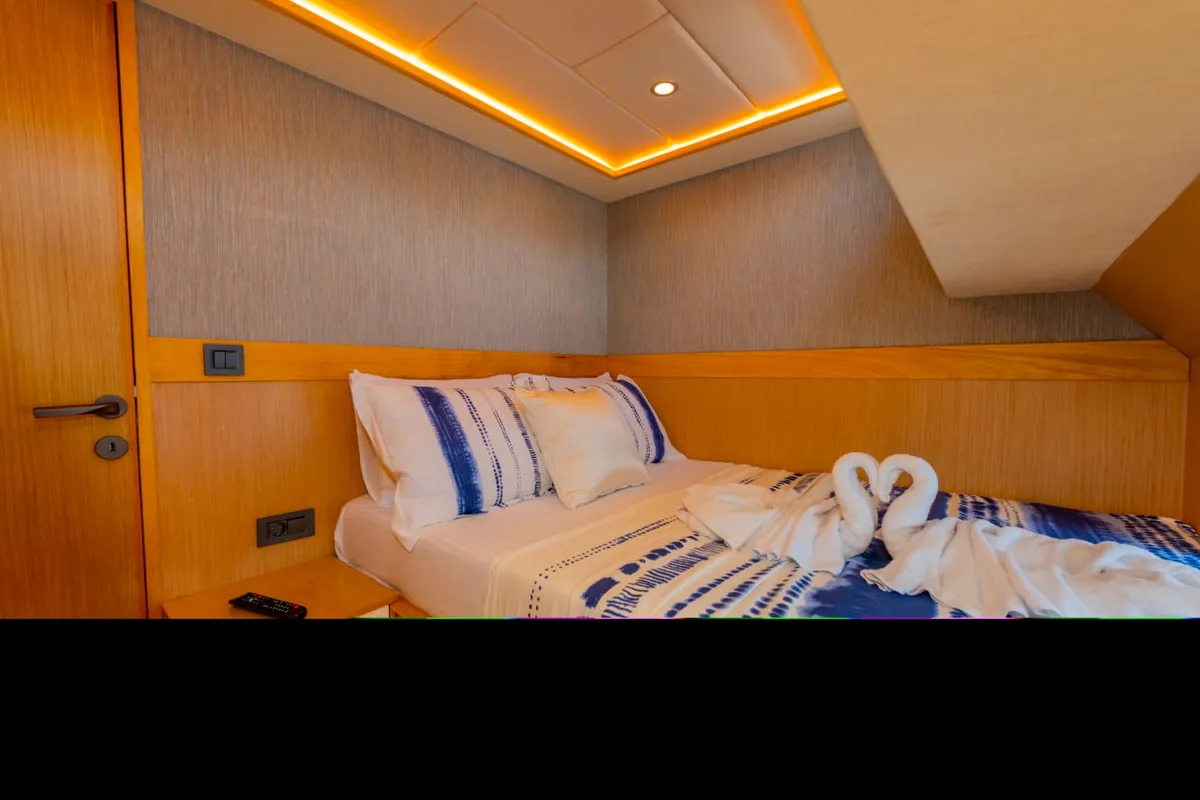 Cabin on Kaan Bey, a Motoryacht motor yacht at Fethiye, Turkey