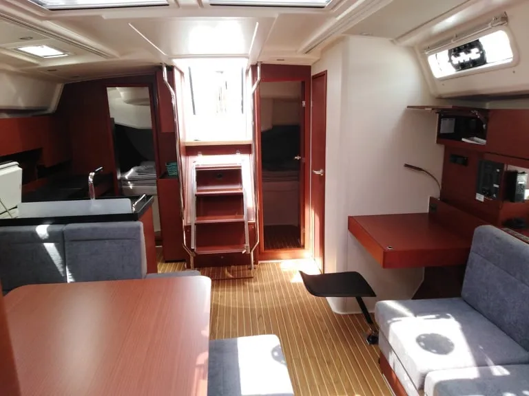 Salon of Chianti, a Hanse 458 sailboat at Seget Donji, Croatia