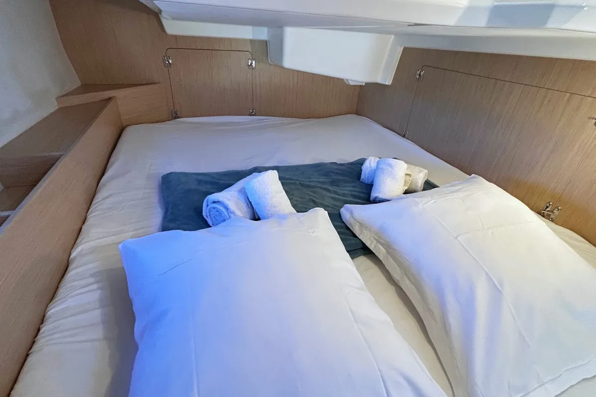 Cabin on Ti Dodo IV, a Bavaria C42 sailboat at Grimaud, France