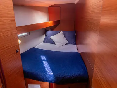 Cabin on Mania Planet, a Dufour 460 Grand Large sailboat at Tonnarella, Italy
