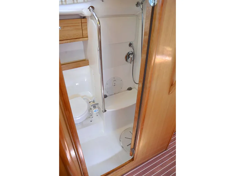 Head on Ira, a Bavaria 39 Cruiser sailboat at Lavreotiki Municipal Unit, Greece