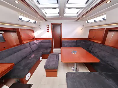 Salon of Kulfoldi Panna, a Hanse 455 sailboat at Općina Sukošan, Croatia