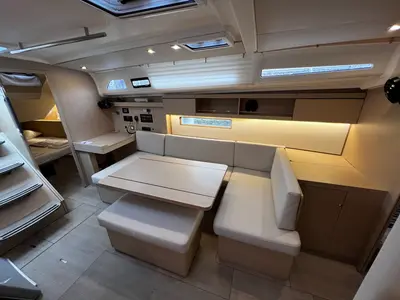 Salon of Aglaia, a Beneteau Oceanis 40.1 sailboat at Općina Sukošan, Croatia