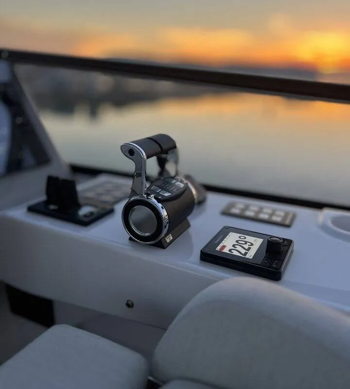Head on Moon light, a Azimut Magellano 66 motor yacht at Općina Sukošan, Croatia