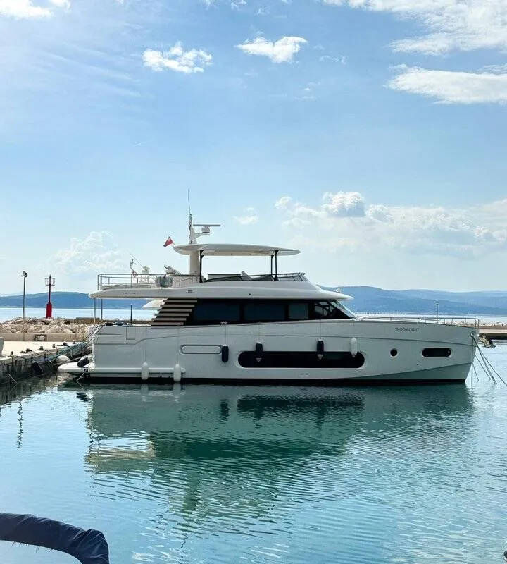 Cabin on Moon light, a Azimut Magellano 66 motor yacht at Općina Sukošan, Croatia