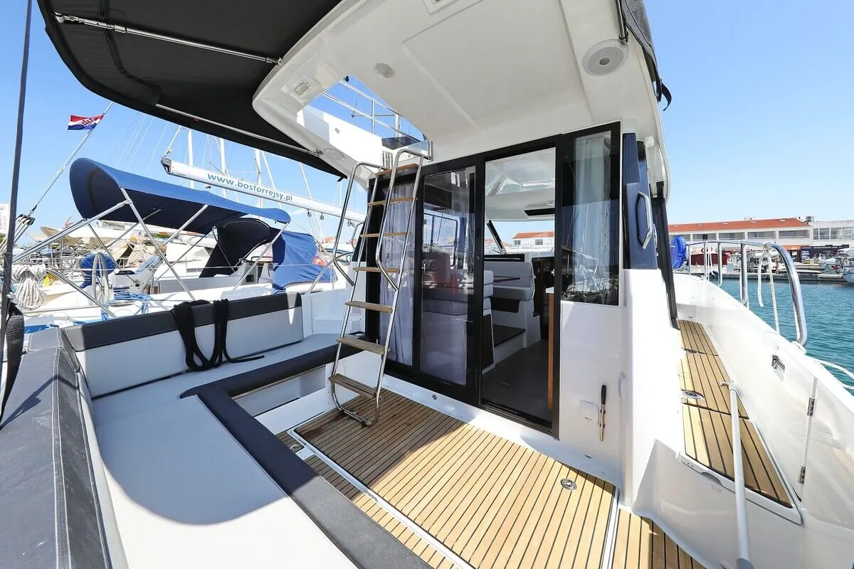Deck of Tana, a Jeanneau Merry Fisher 1095 Fly motorboat at Pirovac, Croatia