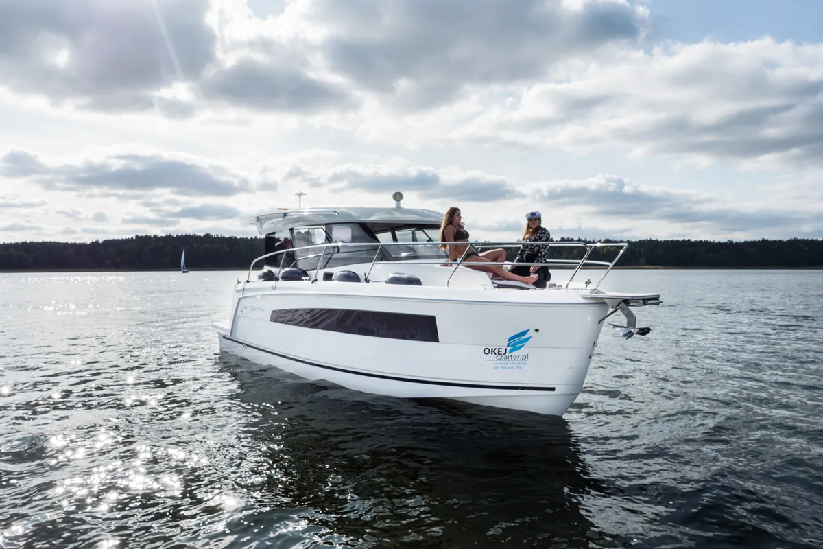 Exterior view of Balt 918 - 3 cab., a Balt 918 Titanium motorboat at Wilkasy, Poland
