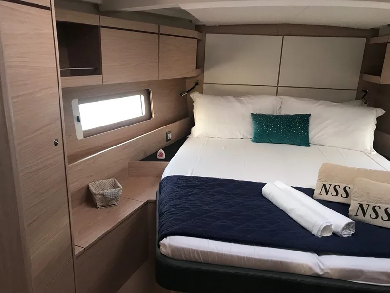 Cabin on Meridiana, a Beneteau Oceanis 46.1 sailboat at Olbia, Italy