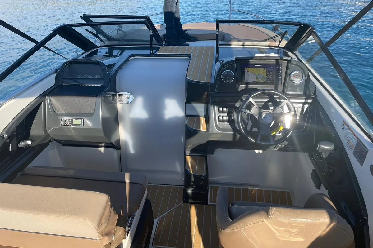 Cockpit of Quick, a Quicksilver Activ 755 CR motorboat at Tribunj, Croatia