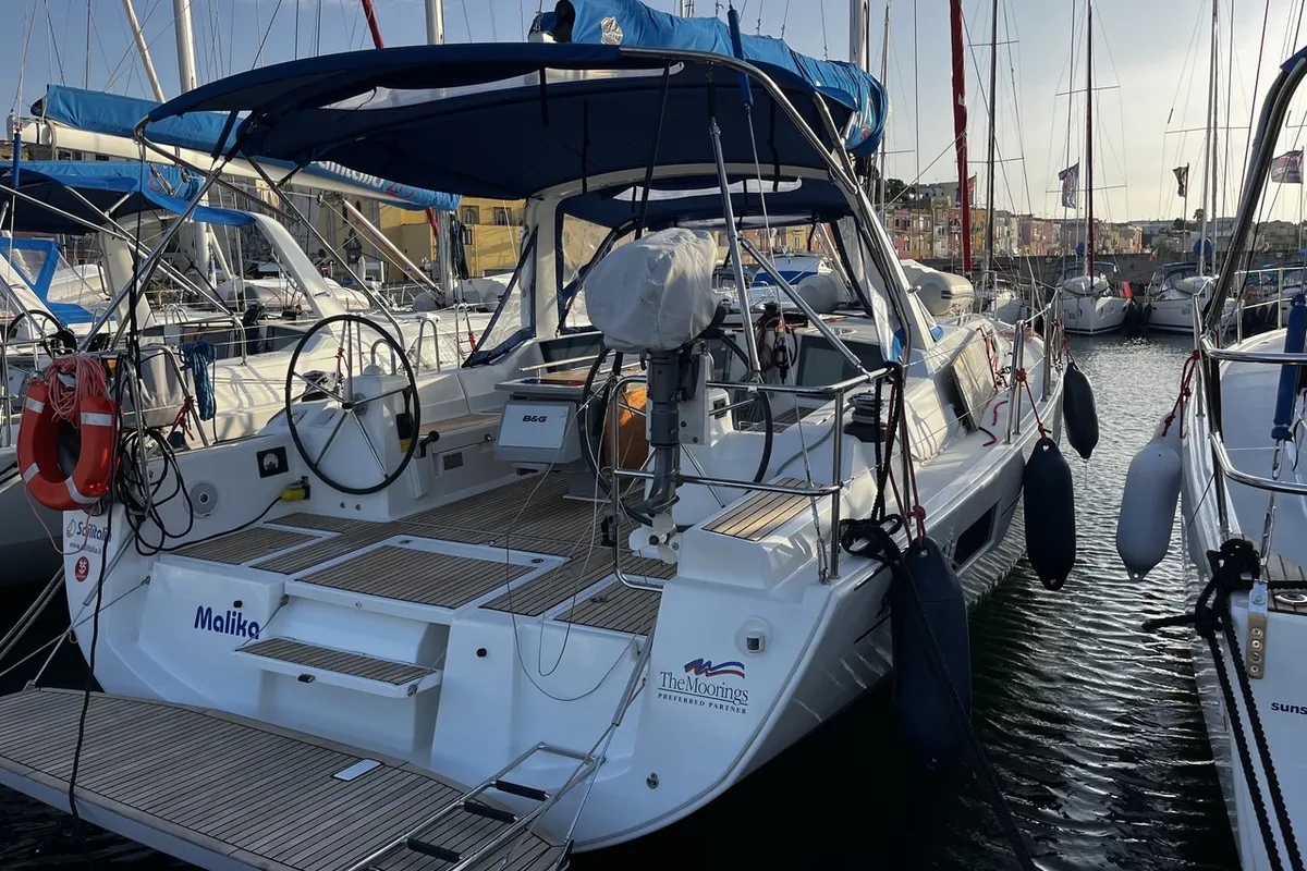 Exterior view of Malika, a Beneteau Oceanis 41.1 sailboat at Cannigione, Italy