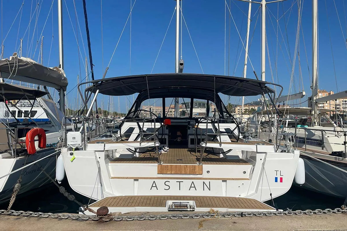 Cockpit of Astan, a Hanse 460 sailboat at Plan-d'Aups-Sainte-Baume, France