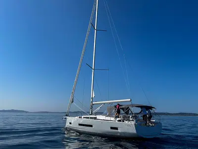 Exterior view of Astan, a Hanse 460 sailboat at Plan-d'Aups-Sainte-Baume, France