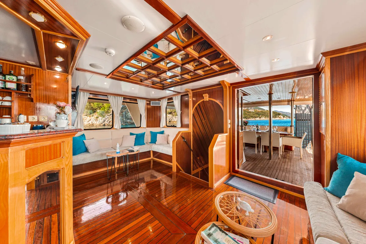 Salon of Korab, a Motoryacht motor yacht at Split, Croatia