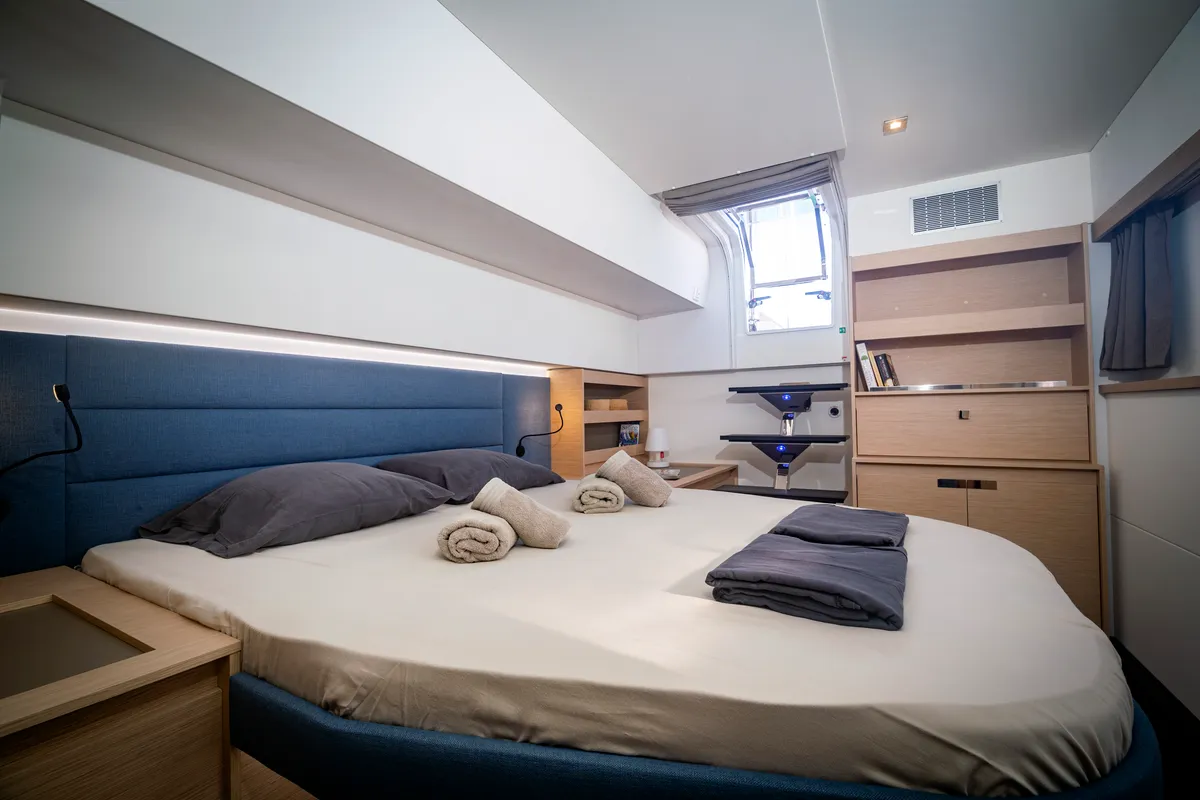 Cabin on Gentle Giant, a Fountaine Pajot Aura 51 catamaran at Lefkada, Greece