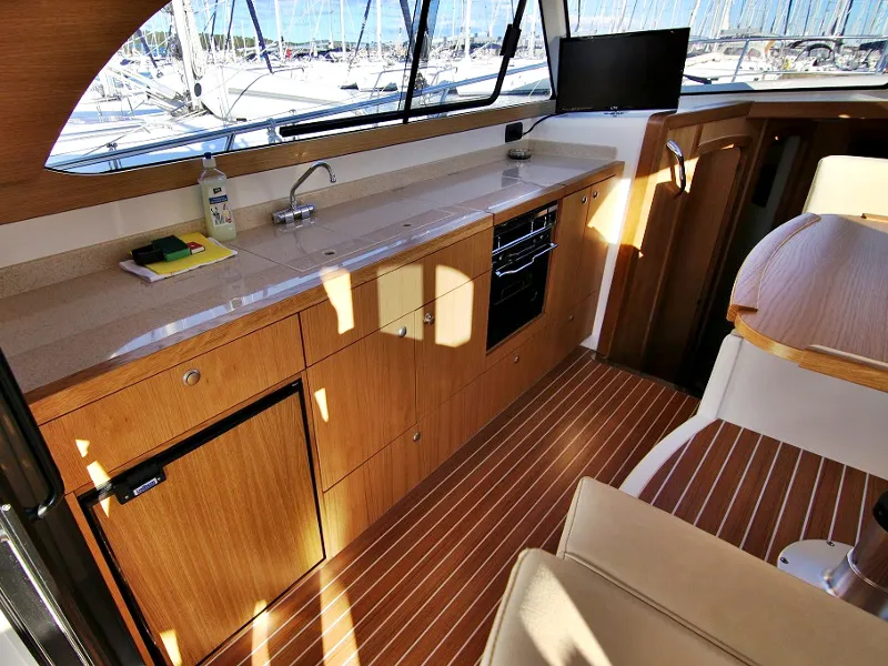 Salon of Mirta, a SAS - Vektor Adriana 36 motorboat at Općina Sukošan, Croatia