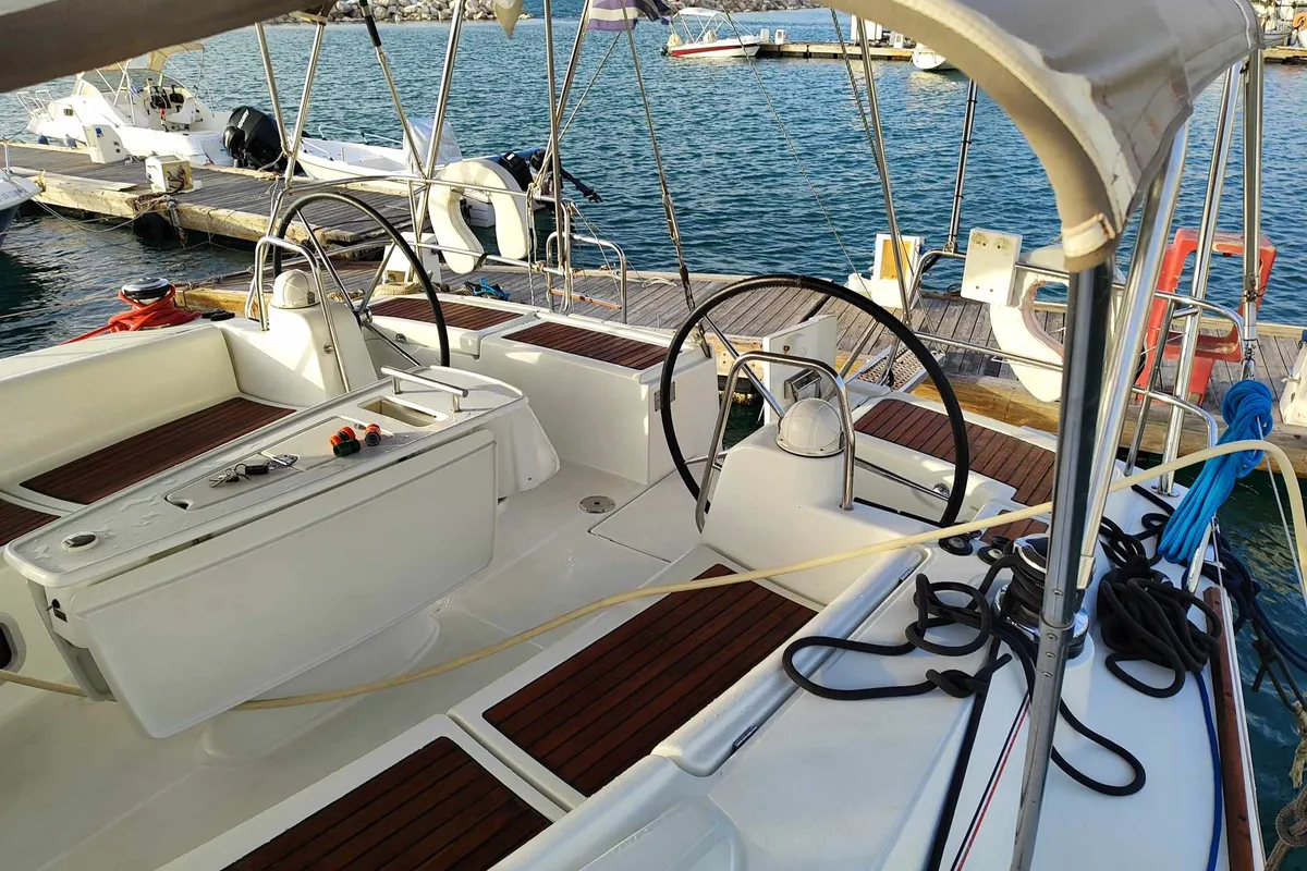Cockpit of Vanessa M, a Beneteau Oceanis 50 Family sailboat at Municipal Unit of Ellomenos, Greece