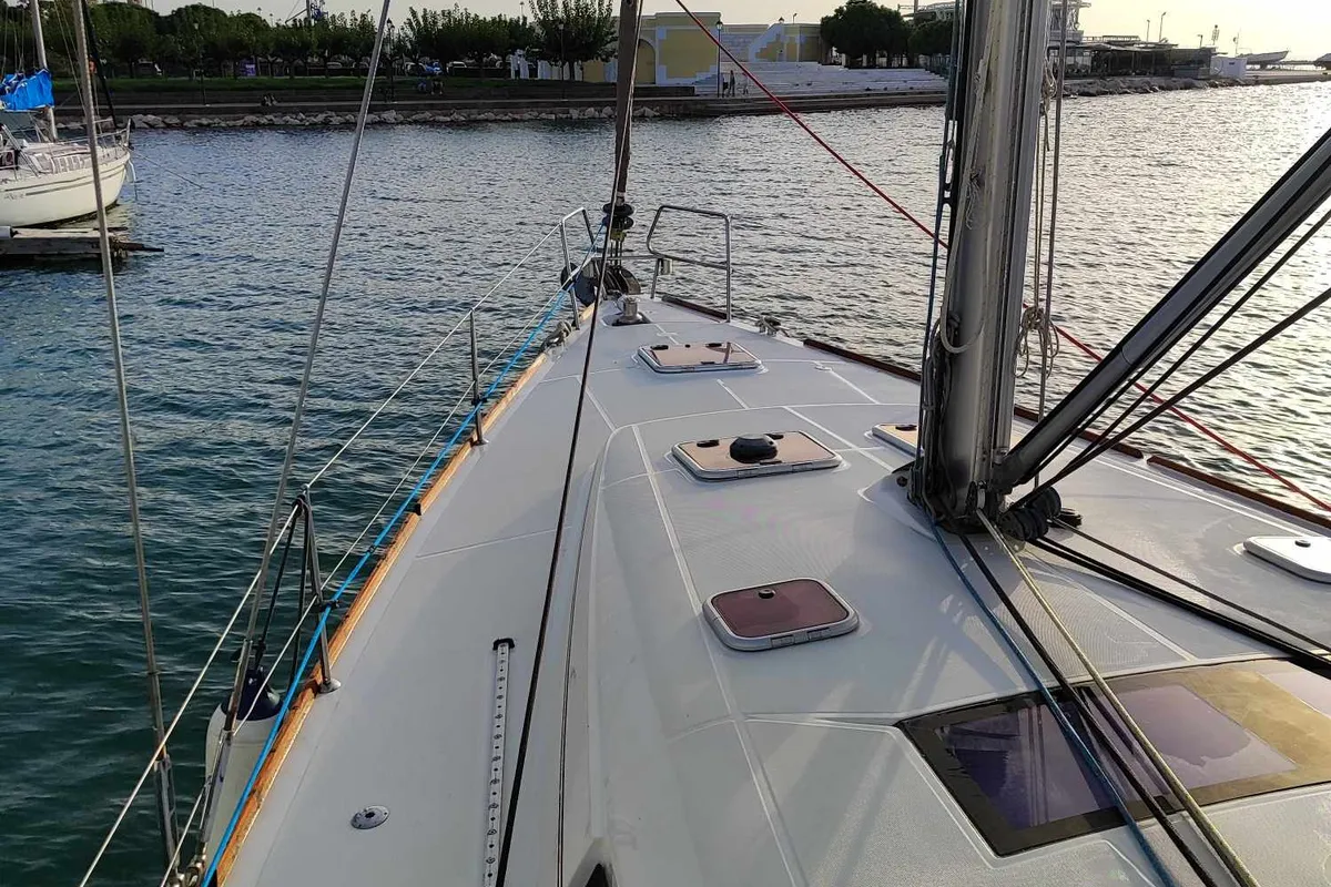 Deck of Vanessa M, a Beneteau Oceanis 50 Family sailboat at Municipal Unit of Ellomenos, Greece