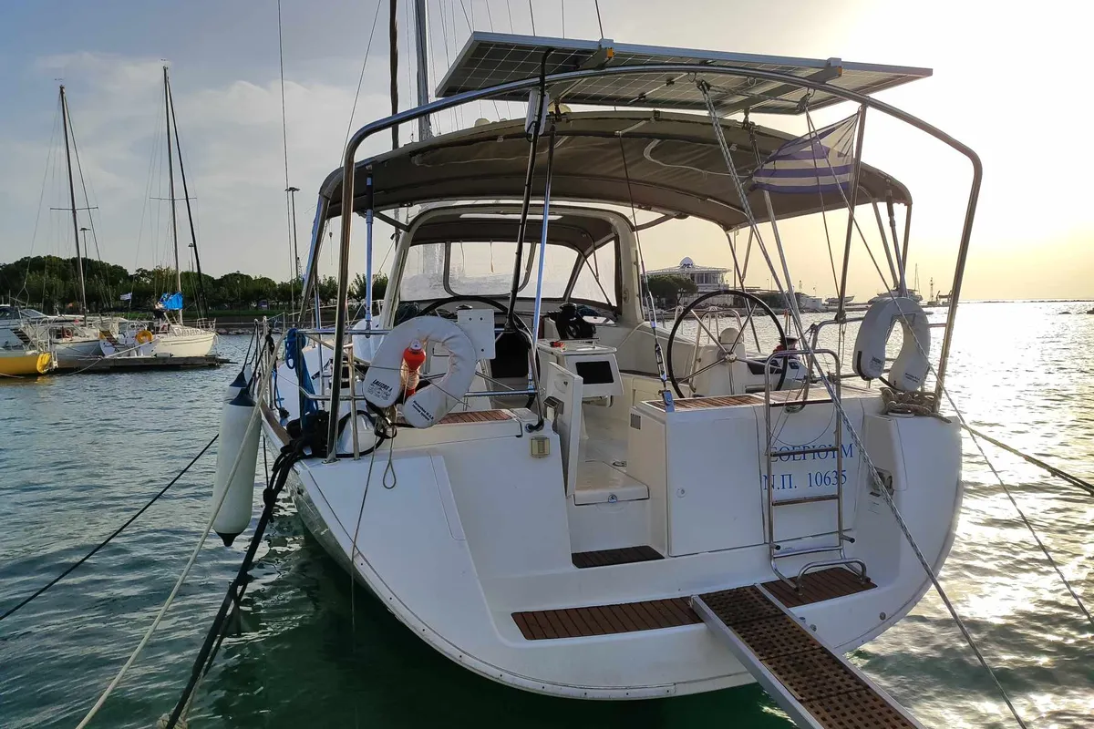 Exterior view of Vanessa M, a Beneteau Oceanis 50 Family sailboat at Municipal Unit of Ellomenos, Greece